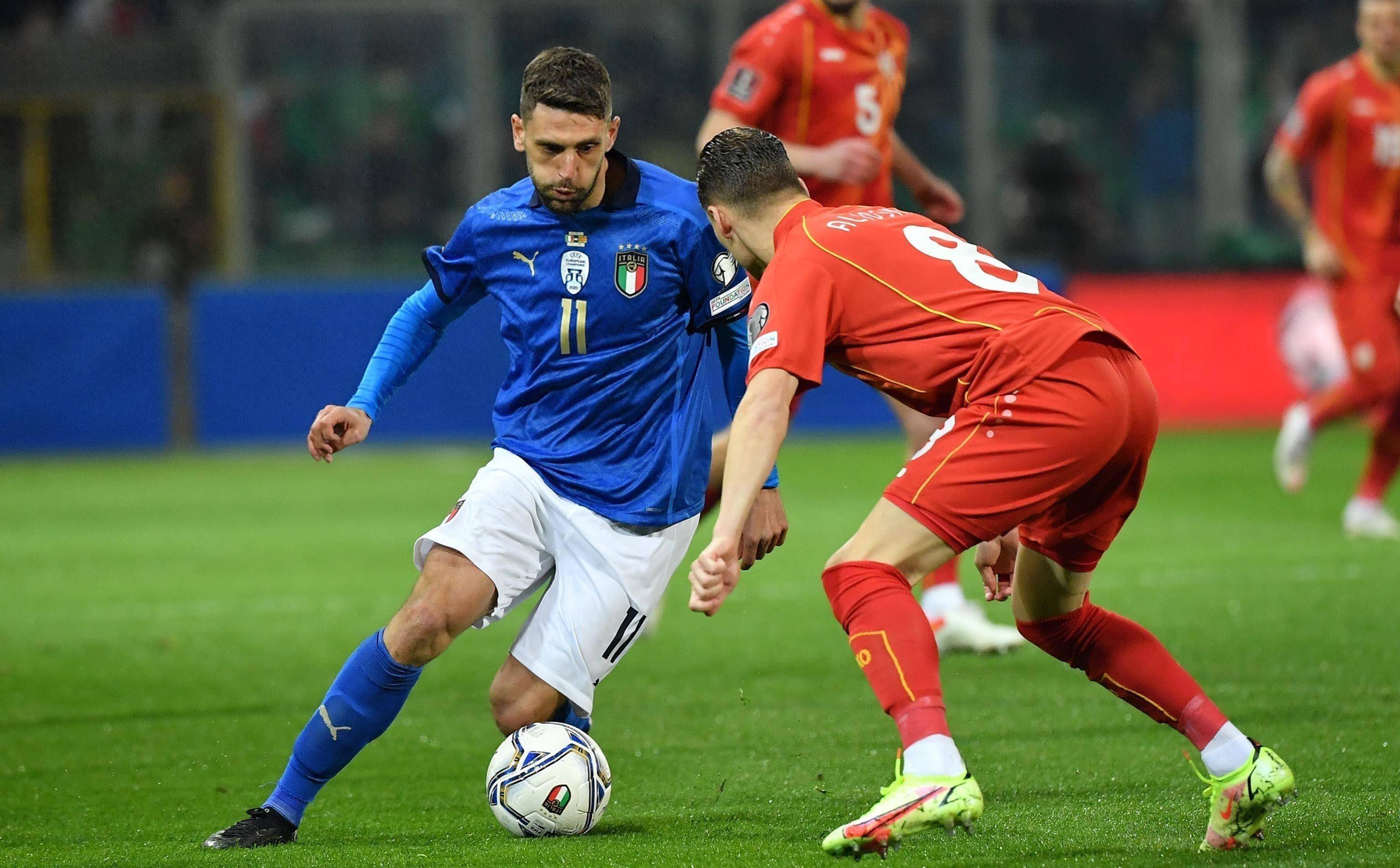 同年齡層的 同年齡層的