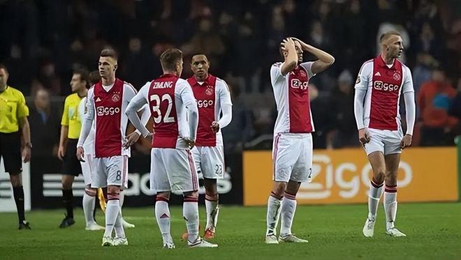 还凭借全面 还凭借全面