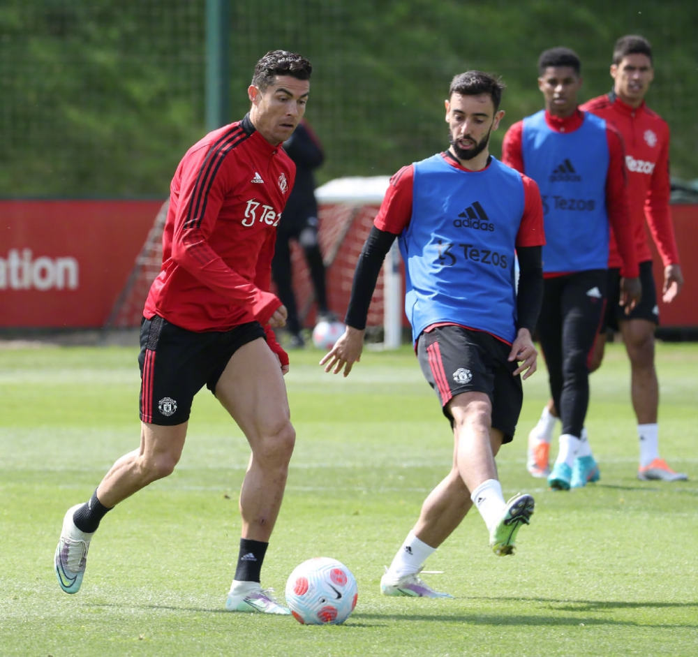 你需要我继 你需要我继