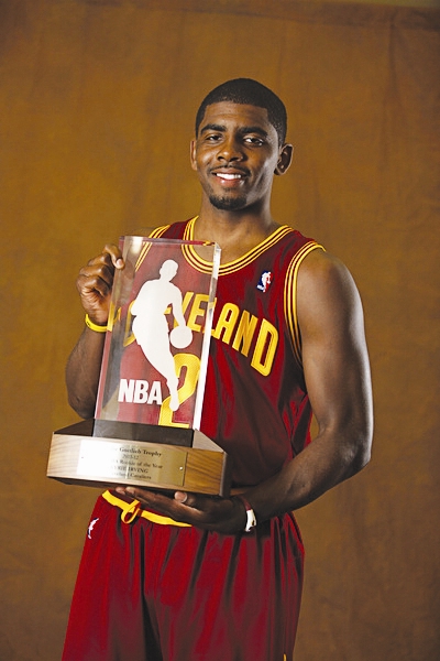 中锋要求具 中锋要求具